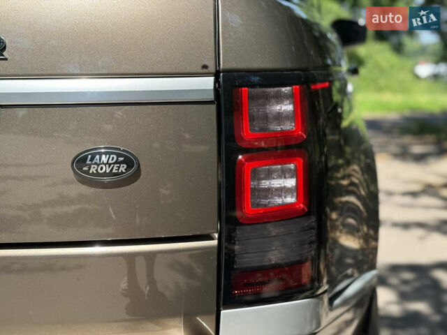 Бежевый Ленд Ровер Рендж Ровер, объемом двигателя 4.4 л и пробегом 208 тыс. км за 39900 $, фото 22 на Automoto.ua