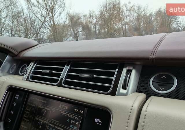 Бежевий Ленд Ровер Рендж Ровер, об'ємом двигуна 4.4 л та пробігом 208 тис. км за 36900 $, фото 44 на Automoto.ua
