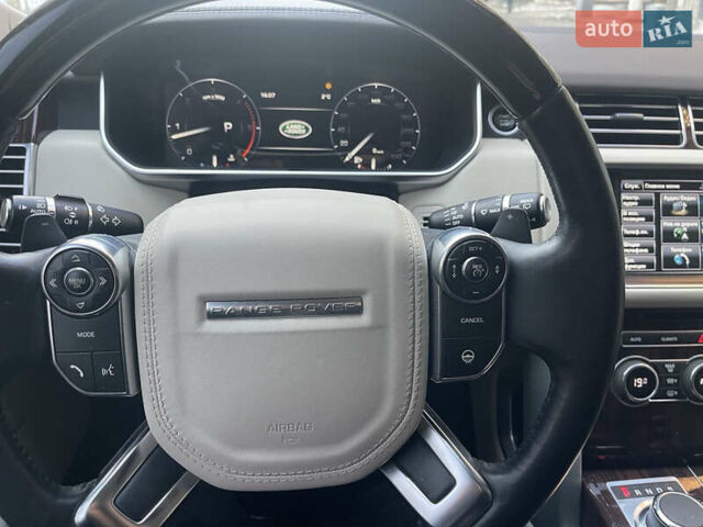 Бежевий Ленд Ровер Рендж Ровер, об'ємом двигуна 4.37 л та пробігом 215 тис. км за 32000 $, фото 9 на Automoto.ua
