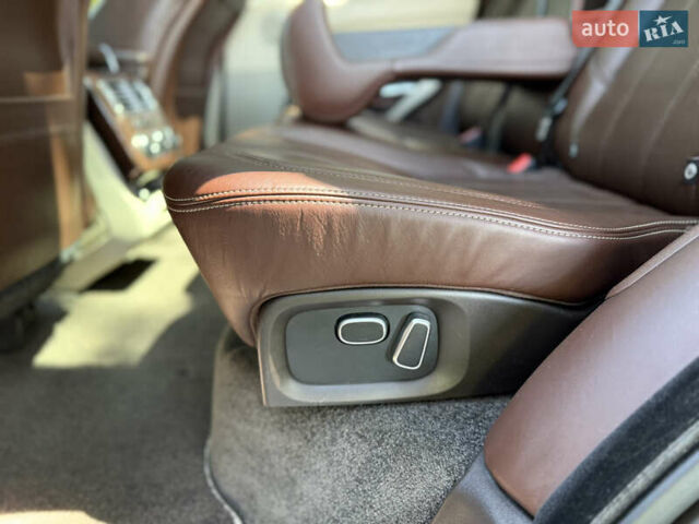 Бежевый Ленд Ровер Рендж Ровер, объемом двигателя 4.4 л и пробегом 208 тыс. км за 39777 $, фото 65 на Automoto.ua