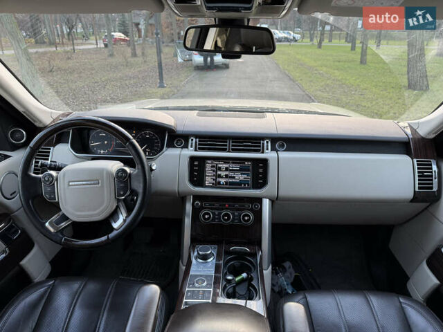 Бежевий Ленд Ровер Рендж Ровер, об'ємом двигуна 4.4 л та пробігом 217 тис. км за 30500 $, фото 25 на Automoto.ua