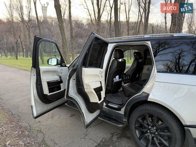 Бежевий Ленд Ровер Рендж Ровер, об'ємом двигуна 4.4 л та пробігом 217 тис. км за 30500 $, фото 16 на Automoto.ua