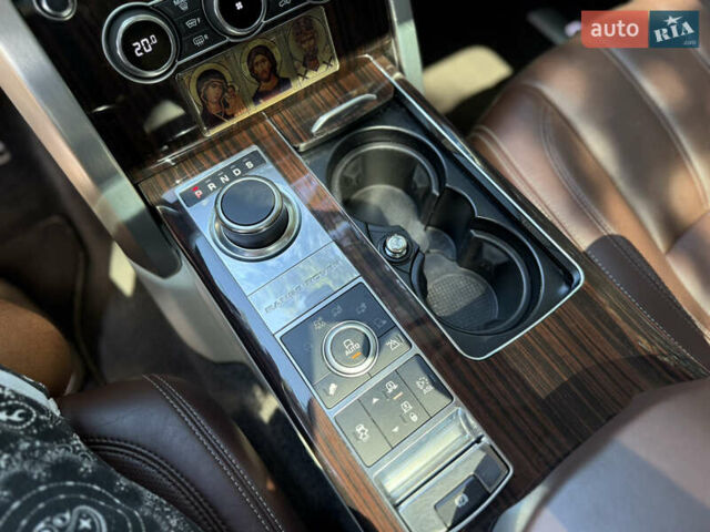 Бежевый Ленд Ровер Рендж Ровер, объемом двигателя 4.4 л и пробегом 208 тыс. км за 39777 $, фото 93 на Automoto.ua