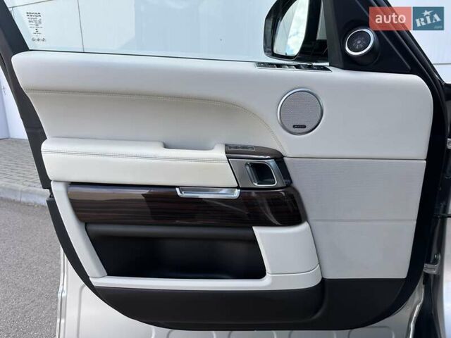 Бежевый Ленд Ровер Рендж Ровер, объемом двигателя 2.99 л и пробегом 216 тыс. км за 25900 $, фото 11 на Automoto.ua