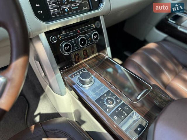 Бежевый Ленд Ровер Рендж Ровер, объемом двигателя 4.4 л и пробегом 208 тыс. км за 39777 $, фото 92 на Automoto.ua