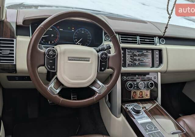 Бежевий Ленд Ровер Рендж Ровер, об'ємом двигуна 4.4 л та пробігом 208 тис. км за 36900 $, фото 15 на Automoto.ua