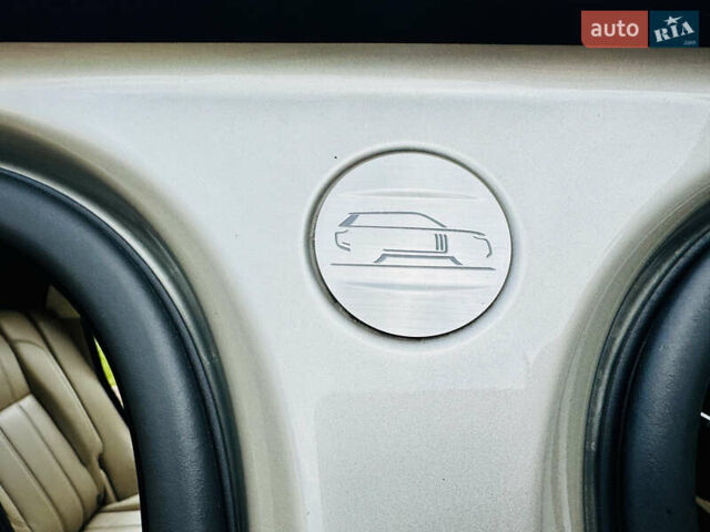 Бежевый Ленд Ровер Рендж Ровер, объемом двигателя 3 л и пробегом 182 тыс. км за 29999 $, фото 26 на Automoto.ua