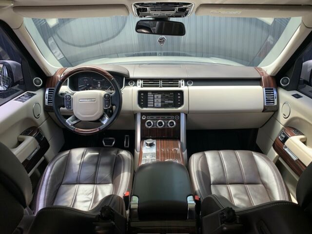 Бежевий Ленд Ровер Рендж Ровер, об'ємом двигуна 3 л та пробігом 119 тис. км за 39900 $, фото 24 на Automoto.ua