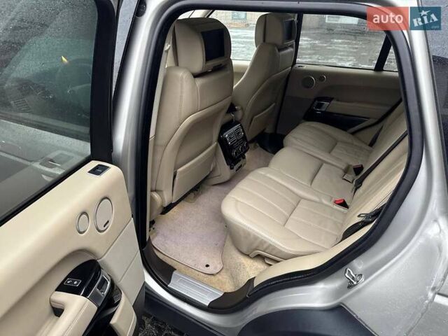 Бежевий Ленд Ровер Рендж Ровер, об'ємом двигуна 2.99 л та пробігом 188 тис. км за 33700 $, фото 18 на Automoto.ua