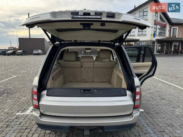 Бежевий Ленд Ровер Рендж Ровер, об'ємом двигуна 2.99 л та пробігом 188 тис. км за 33700 $, фото 10 на Automoto.ua