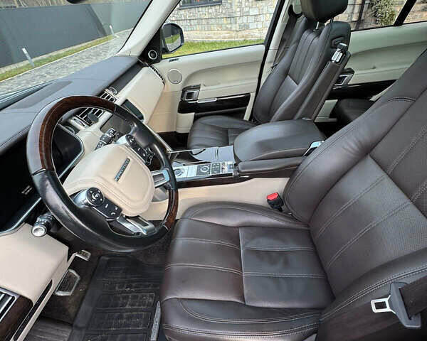 Бежевий Ленд Ровер Рендж Ровер, об'ємом двигуна 2.99 л та пробігом 128 тис. км за 42700 $, фото 17 на Automoto.ua