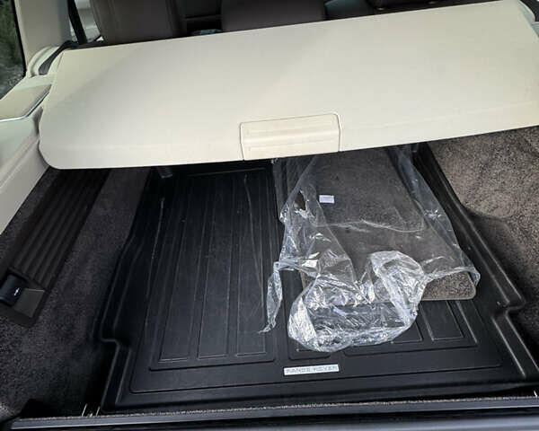 Бежевий Ленд Ровер Рендж Ровер, об'ємом двигуна 2.99 л та пробігом 127 тис. км за 43000 $, фото 30 на Automoto.ua