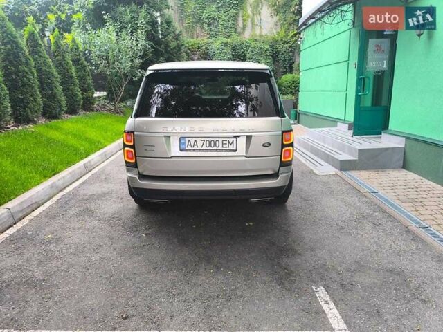 Бежевий Ленд Ровер Рендж Ровер, об'ємом двигуна 4.37 л та пробігом 124 тис. км за 70000 $, фото 5 на Automoto.ua