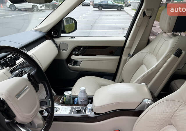 Бежевый Ленд Ровер Рендж Ровер, объемом двигателя 4.37 л и пробегом 243 тыс. км за 72005 $, фото 17 на Automoto.ua