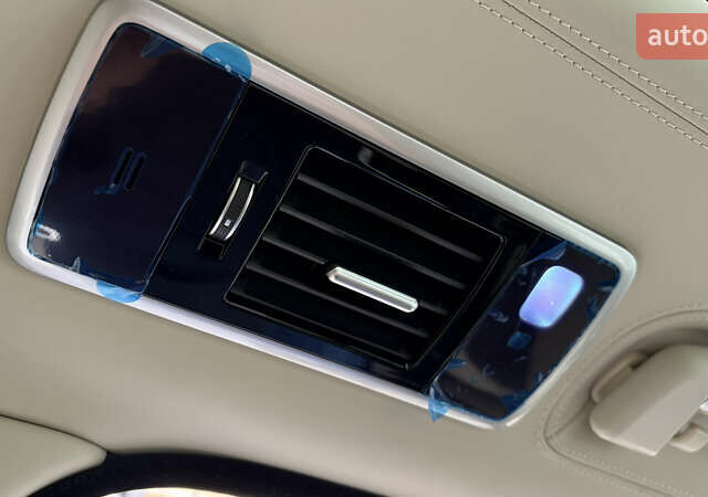 Бежевый Ленд Ровер Рендж Ровер, объемом двигателя 4.37 л и пробегом 243 тыс. км за 72005 $, фото 21 на Automoto.ua