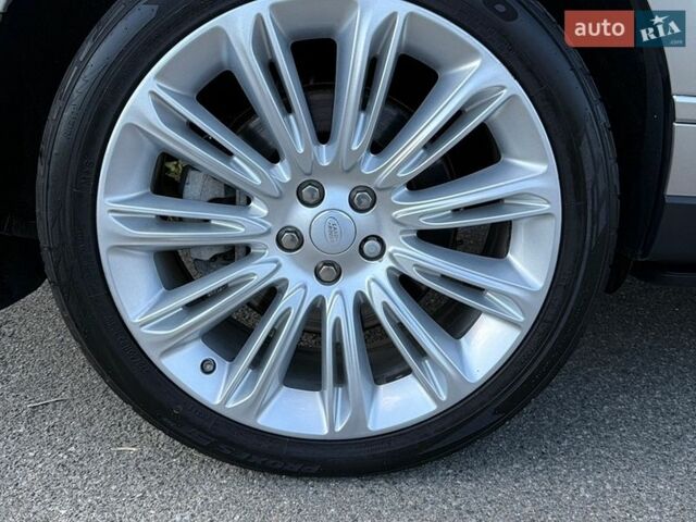 Бежевый Ленд Ровер Рендж Ровер, объемом двигателя 4.37 л и пробегом 128 тыс. км за 78900 $, фото 25 на Automoto.ua