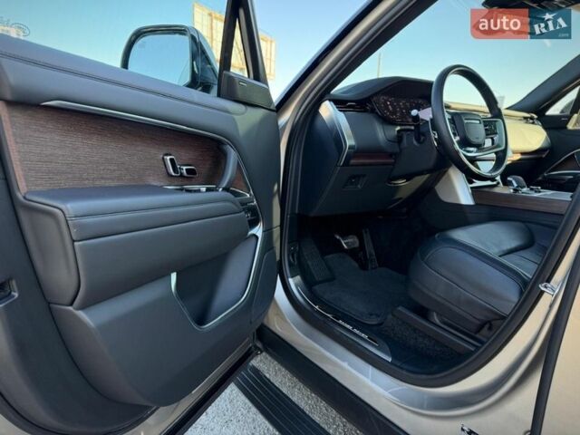 Бежевий Ленд Ровер Рендж Ровер, об'ємом двигуна 4.39 л та пробігом 49 тис. км за 148800 $, фото 43 на Automoto.ua