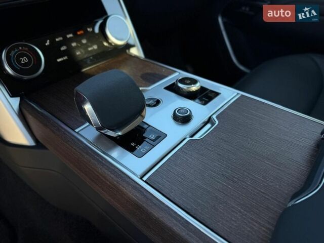 Бежевий Ленд Ровер Рендж Ровер, об'ємом двигуна 4.39 л та пробігом 49 тис. км за 148800 $, фото 70 на Automoto.ua