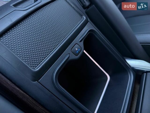 Бежевий Ленд Ровер Рендж Ровер, об'ємом двигуна 4.39 л та пробігом 49 тис. км за 148800 $, фото 75 на Automoto.ua