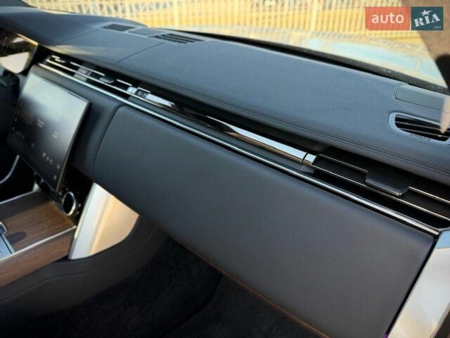 Бежевий Ленд Ровер Рендж Ровер, об'ємом двигуна 4.39 л та пробігом 49 тис. км за 148800 $, фото 71 на Automoto.ua