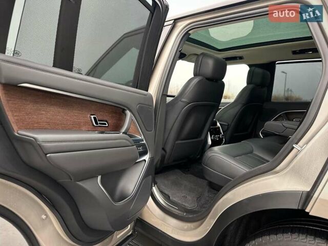 Бежевий Ленд Ровер Рендж Ровер, об'ємом двигуна 4.39 л та пробігом 48 тис. км за 149900 $, фото 80 на Automoto.ua