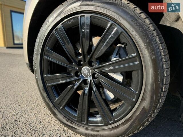 Бежевий Ленд Ровер Рендж Ровер, об'ємом двигуна 4.39 л та пробігом 49 тис. км за 148800 $, фото 10 на Automoto.ua