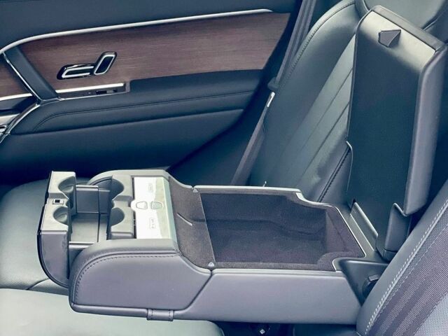 Бежевий Ленд Ровер Рендж Ровер, об'ємом двигуна 3 л та пробігом 72 тис. км за 150000 $, фото 11 на Automoto.ua