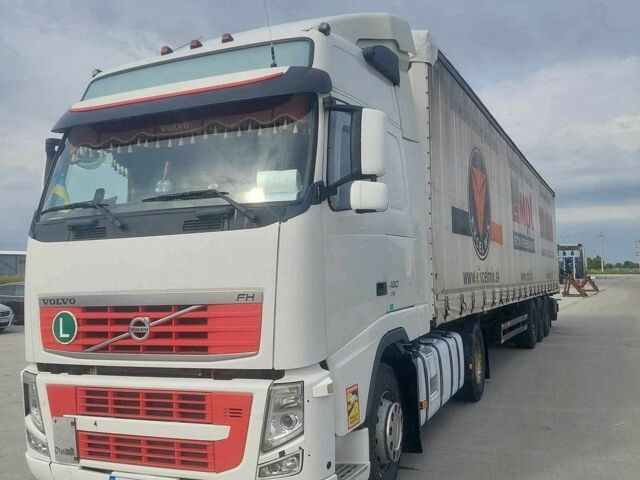 Бежевий Ленд Ровер Рендж Ровер, об'ємом двигуна 3 л та пробігом 45 тис. км за 180000 $, фото 62 на Automoto.ua