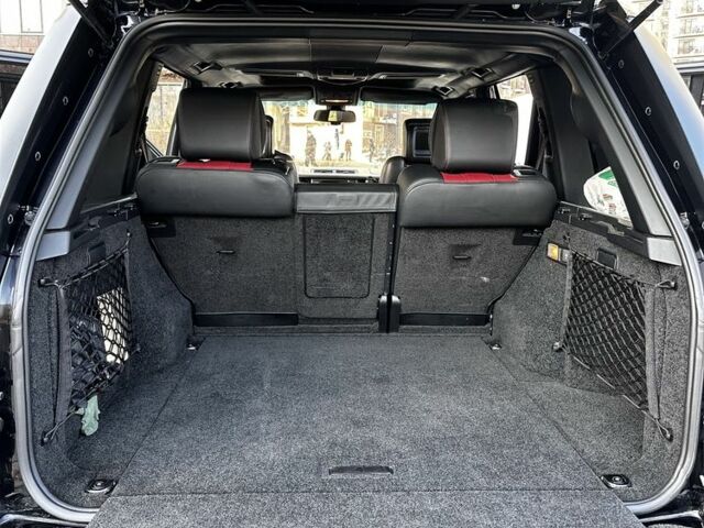 Чорний Ленд Ровер Рендж Ровер, об'ємом двигуна 5 л та пробігом 128 тис. км за 18000 $, фото 9 на Automoto.ua