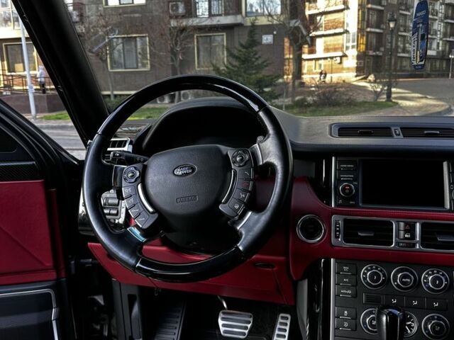 Чорний Ленд Ровер Рендж Ровер, об'ємом двигуна 5 л та пробігом 128 тис. км за 18000 $, фото 6 на Automoto.ua