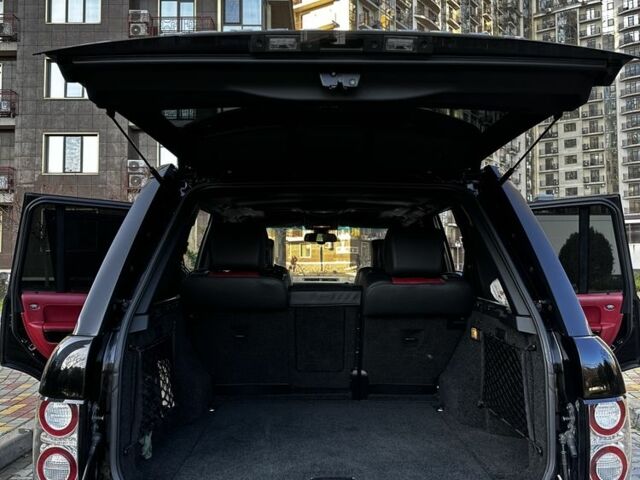 Чорний Ленд Ровер Рендж Ровер, об'ємом двигуна 5 л та пробігом 128 тис. км за 18000 $, фото 10 на Automoto.ua