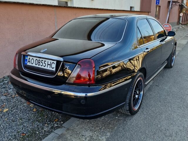 Чорний Ленд Ровер Рендж Ровер, об'ємом двигуна 2 л та пробігом 111 тис. км за 3500 $, фото 3 на Automoto.ua