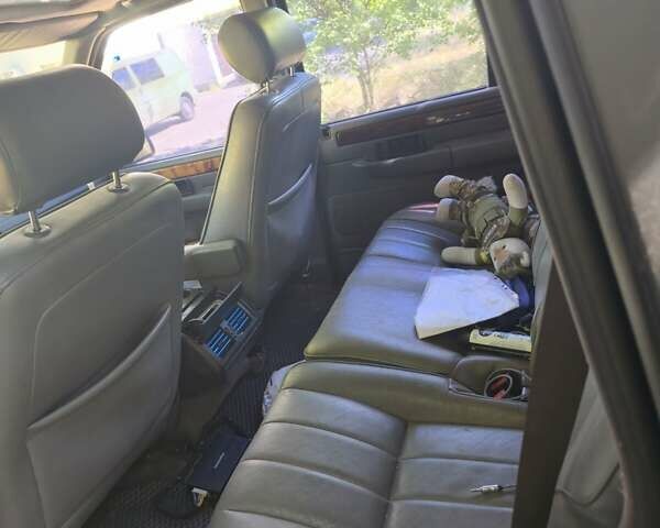 Чорний Ленд Ровер Рендж Ровер, об'ємом двигуна 4.55 л та пробігом 252 тис. км за 6300 $, фото 2 на Automoto.ua