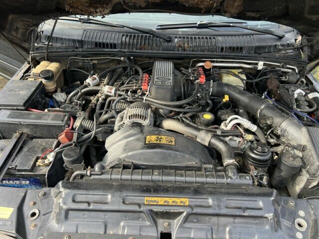 Чорний Ленд Ровер Рендж Ровер, об'ємом двигуна 4.6 л та пробігом 310 тис. км за 5800 $, фото 8 на Automoto.ua