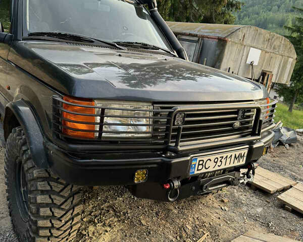 Черный Ленд Ровер Рендж Ровер, объемом двигателя 3 л и пробегом 235 тыс. км за 26700 $, фото 5 на Automoto.ua