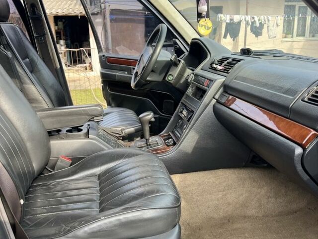 Чорний Ленд Ровер Рендж Ровер, об'ємом двигуна 4.6 л та пробігом 310 тис. км за 5800 $, фото 4 на Automoto.ua