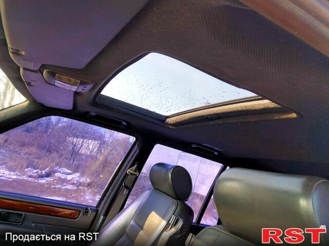 Чорний Ленд Ровер Рендж Ровер, об'ємом двигуна 4.6 л та пробігом 320 тис. км за 5000 $, фото 5 на Automoto.ua