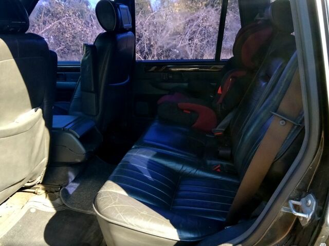 Чорний Ленд Ровер Рендж Ровер, об'ємом двигуна 4.6 л та пробігом 320 тис. км за 5000 $, фото 7 на Automoto.ua