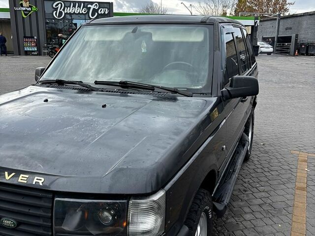 Черный Ленд Ровер Рендж Ровер, объемом двигателя 4.6 л и пробегом 250 тыс. км за 6000 $, фото 3 на Automoto.ua