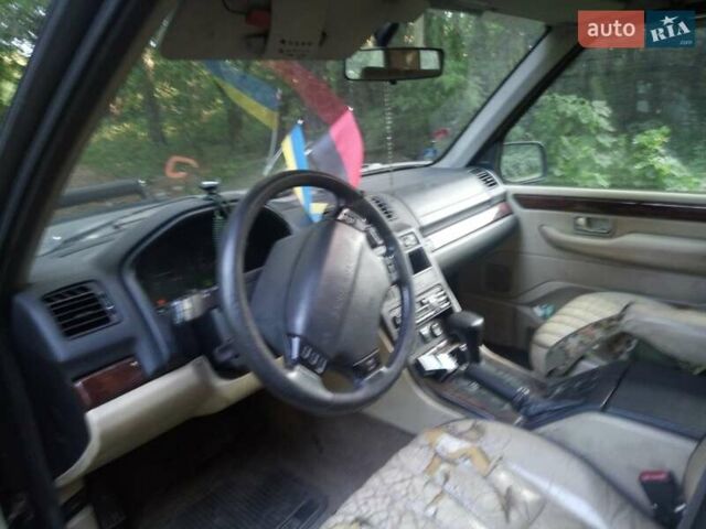 Чорний Ленд Ровер Рендж Ровер, об'ємом двигуна 2.5 л та пробігом 450 тис. км за 8900 $, фото 11 на Automoto.ua