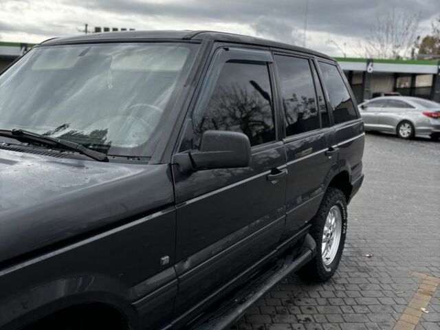 Ленд Ровер Рендж Ровер 2000 в Харькове на Automoto.ua Черный Ленд Ровер Рендж Ровер, объемом двигателя 4.6 л и пробегом 200 тыс. км за 6000 $, фото 5 на Automoto.ua