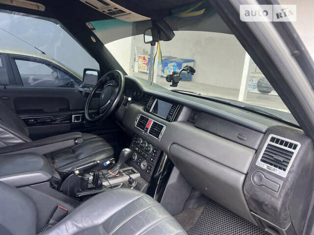 Черный Ленд Ровер Рендж Ровер, объемом двигателя 2.9 л и пробегом 400 тыс. км за 9500 $, фото 7 на Automoto.ua