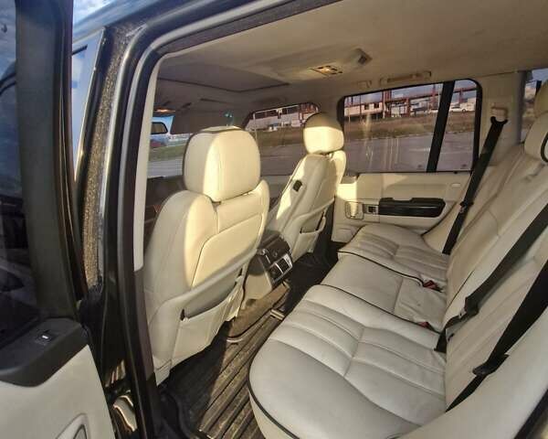 Черный Ленд Ровер Рендж Ровер, объемом двигателя 4.4 л и пробегом 377 тыс. км за 8200 $, фото 12 на Automoto.ua