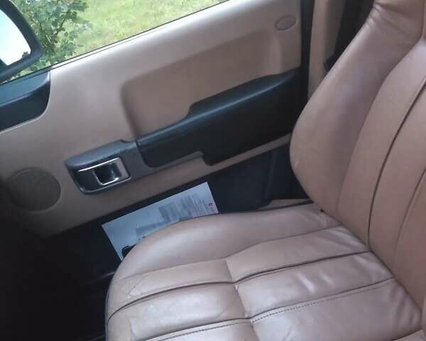 Ленд Ровер Рендж Ровер 2003 в Киеве на Automoto.ua Черный Ленд Ровер Рендж Ровер, объемом двигателя 4.4 л и пробегом 485 тыс. км за 8500 $, фото 8 на Automoto.ua