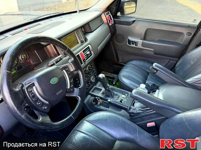 Черный Ленд Ровер Рендж Ровер, объемом двигателя 4.4 л и пробегом 0 тыс. км за 7200 $, фото 2 на Automoto.ua