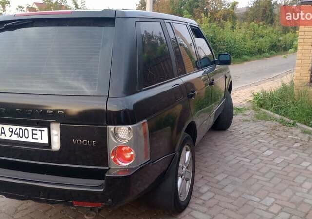 Ленд Ровер Рендж Ровер 2003 в Киеве на Automoto.ua Черный Ленд Ровер Рендж Ровер, объемом двигателя 4.4 л и пробегом 485 тыс. км за 8500 $, фото 1 на Automoto.ua