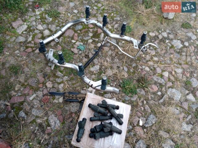 Чорний Ленд Ровер Рендж Ровер, об'ємом двигуна 4.4 л та пробігом 500 тис. км за 12000 $, фото 1 на Automoto.ua