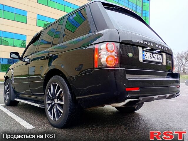 Чорний Ленд Ровер Рендж Ровер, об'ємом двигуна 4.4 л та пробігом 240 тис. км за 10000 $, фото 10 на Automoto.ua