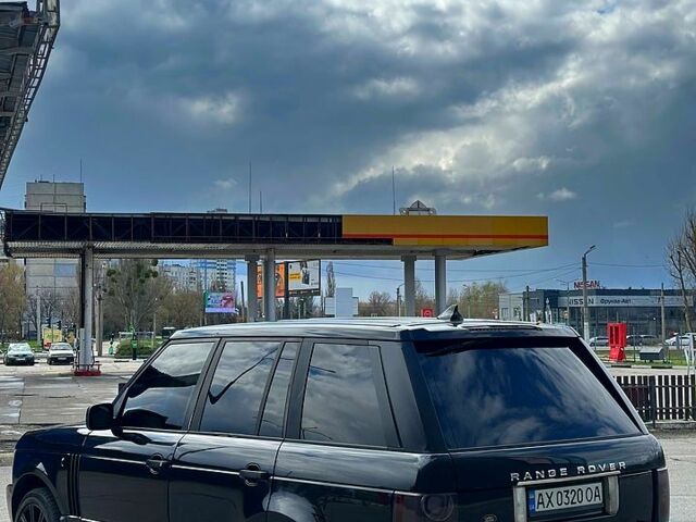 Черный Ленд Ровер Рендж Ровер, объемом двигателя 4.4 л и пробегом 300 тыс. км за 7500 $, фото 6 на Automoto.ua