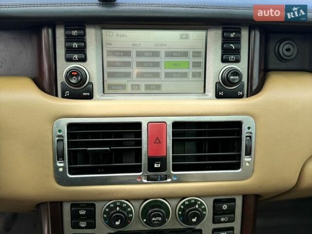 Черный Ленд Ровер Рендж Ровер, объемом двигателя 4.4 л и пробегом 395 тыс. км за 6200 $, фото 16 на Automoto.ua